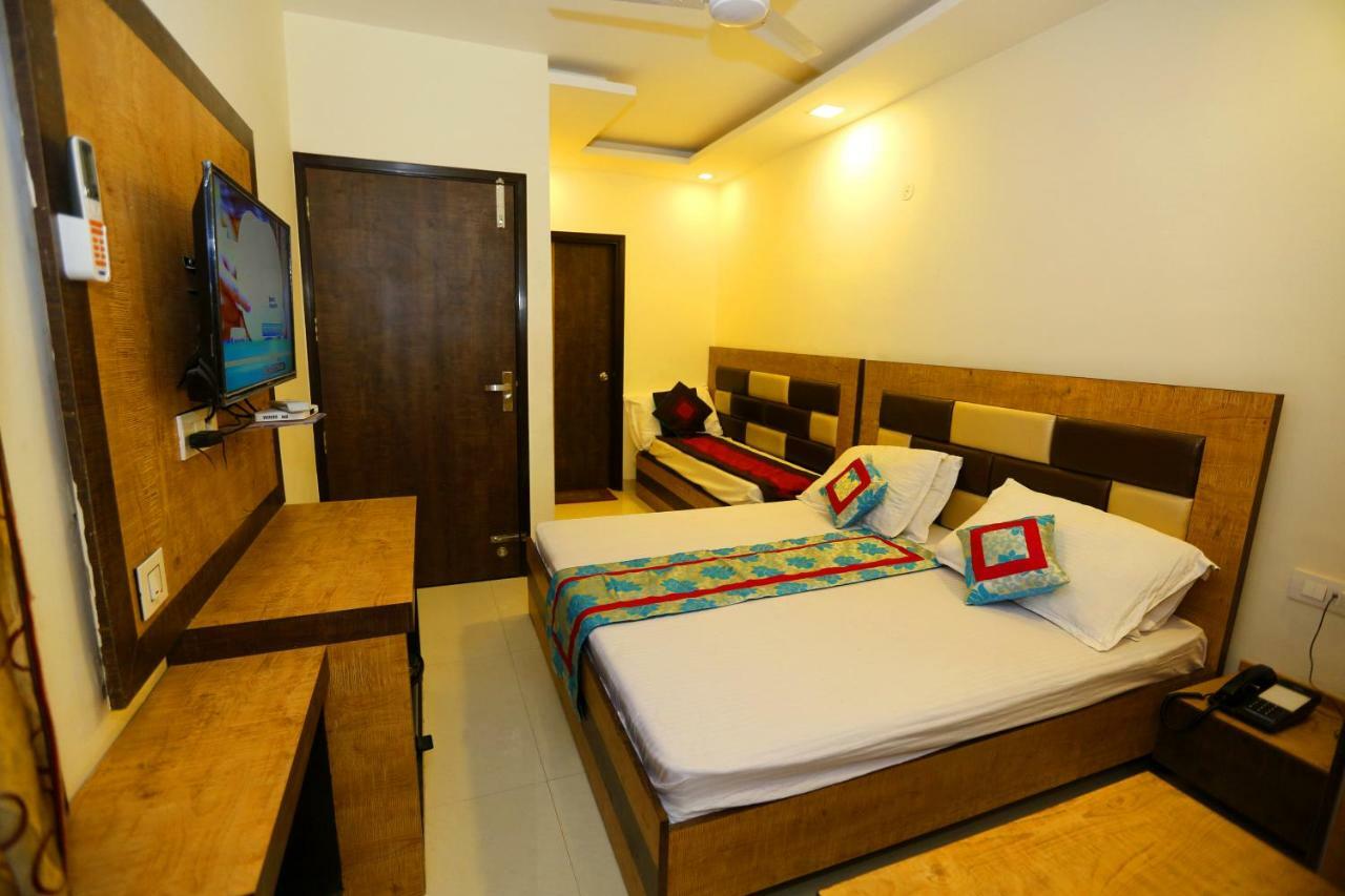 Hotel Golden Heart Amritsar Esterno foto